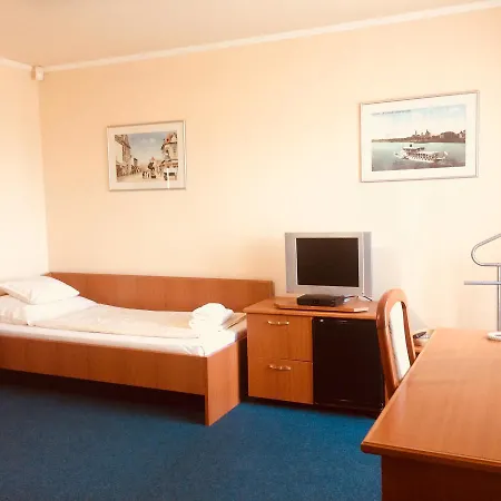Park Panzio*** Bed & Breakfast Szolnok